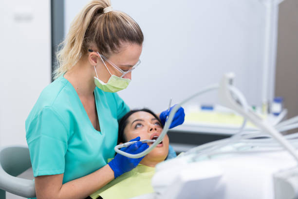 Best Emergency Care for Gum Disease in Grandwood Park, IL